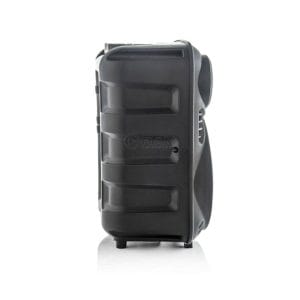 Una caja de altavoz CABINA 8 » RAM T ECHNOLOGY RM-804 negra sobre un fondo blanco.