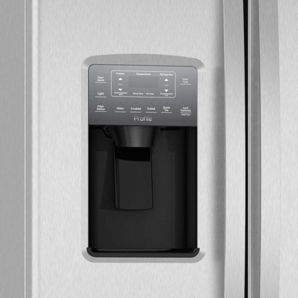 Descripción: Nevecón No Frost 615 Lts. Brutos Inoxidable GE Profile - PQL22LEKFSS de 27.6 pies cúbicos con dispensador de agua y puertas francesas Descripción: Nevecón No Frost 615 Lts. Brutos Inoxidable GE Profile - PQL22LEKFSS de 27.6 pies cúbicos con dispensador de agua y puertas francesas