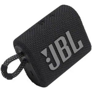 Un JBL Go 3 negro con cuerda.