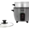 Olla arrocera IMUSA 5 Tazas Gris con tapa de vidrio abierta, con diseño en negro y plateado y botones de control para ajustes de cocción. Esta olla arrocera de 5 tazas es perfecta para pequeños y