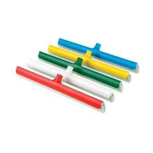 Cinco escurridores profesionales industriales, cada uno de 55 cm de largo y disponibles en colores rojo, blanco, verde, amarillo y azul, están dispuestos en fila sobre un fondo liso. Estos escurridores industriales para pisos ofrecen una solución de limpieza eficiente y vibrante.